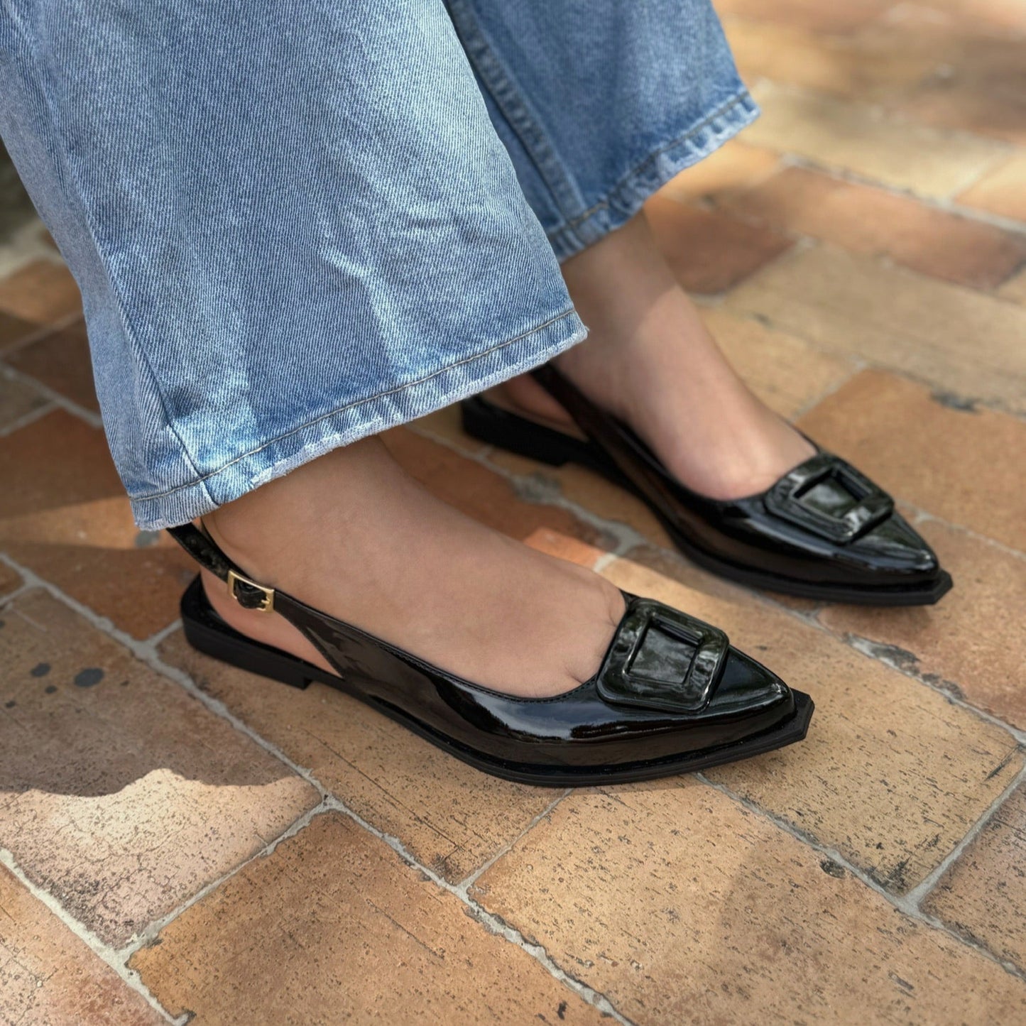 Ref. 618 Flats de Hebilla Forrada