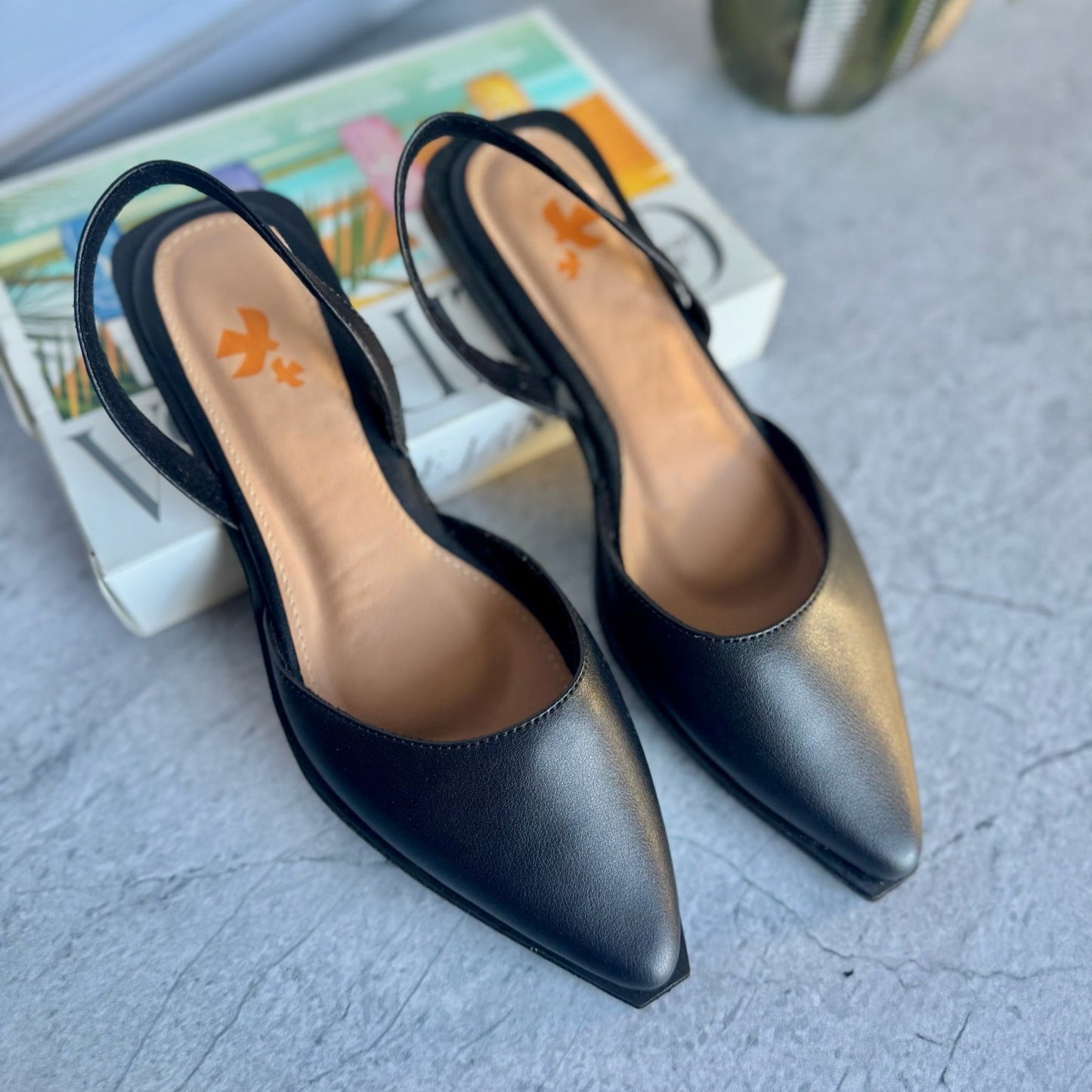 Ref. 113 Flats Elegance