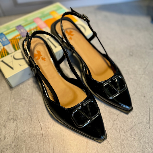 Ref. 677 Flats Valentino