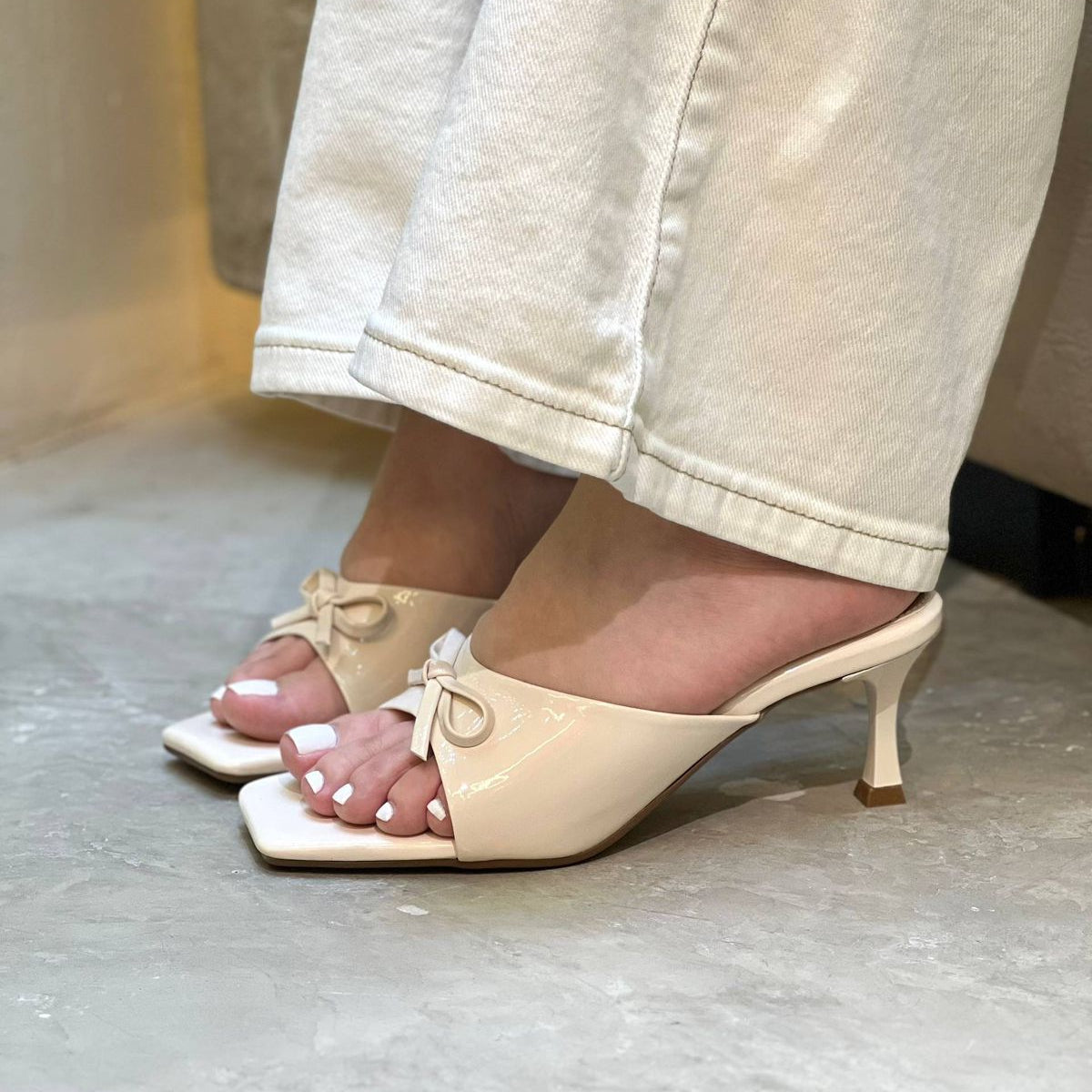 TACONES CORBAT (5 1/2)