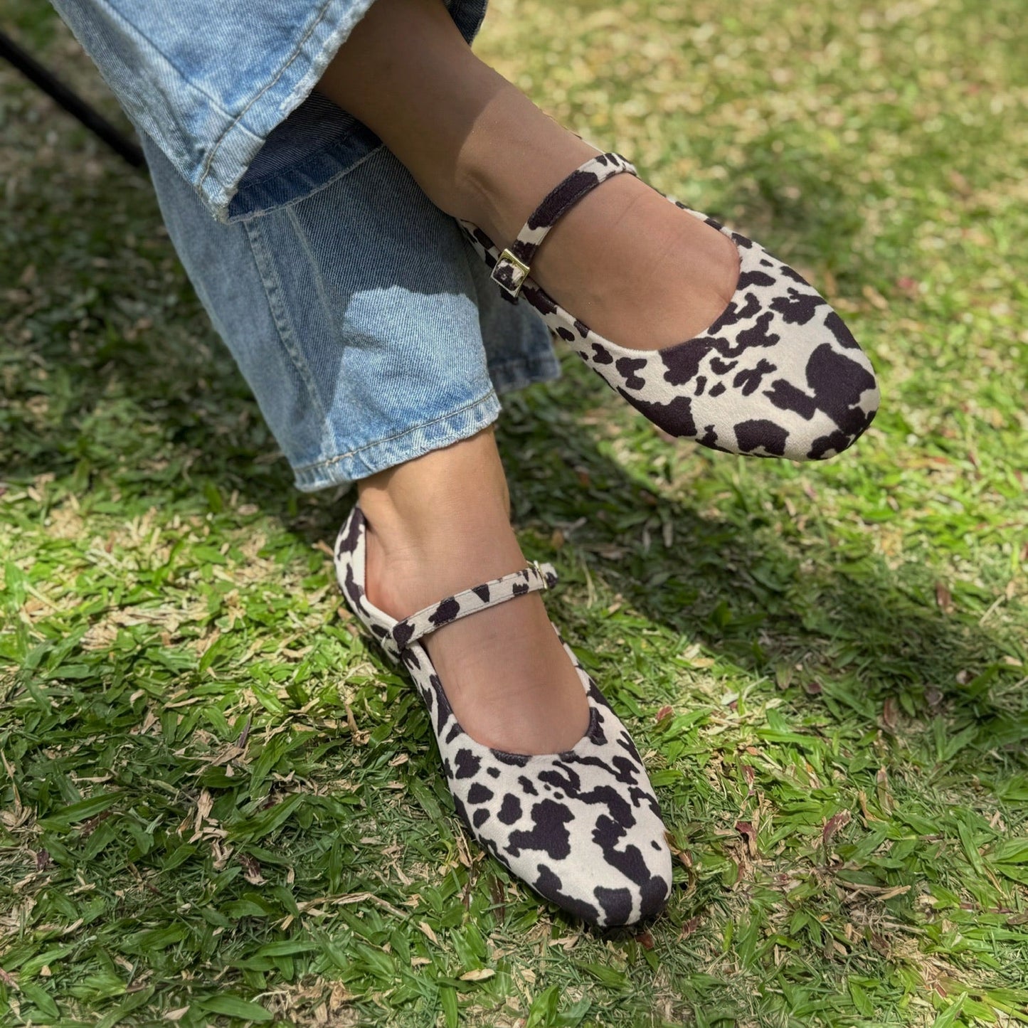 Ref. 596 Baletas cow print