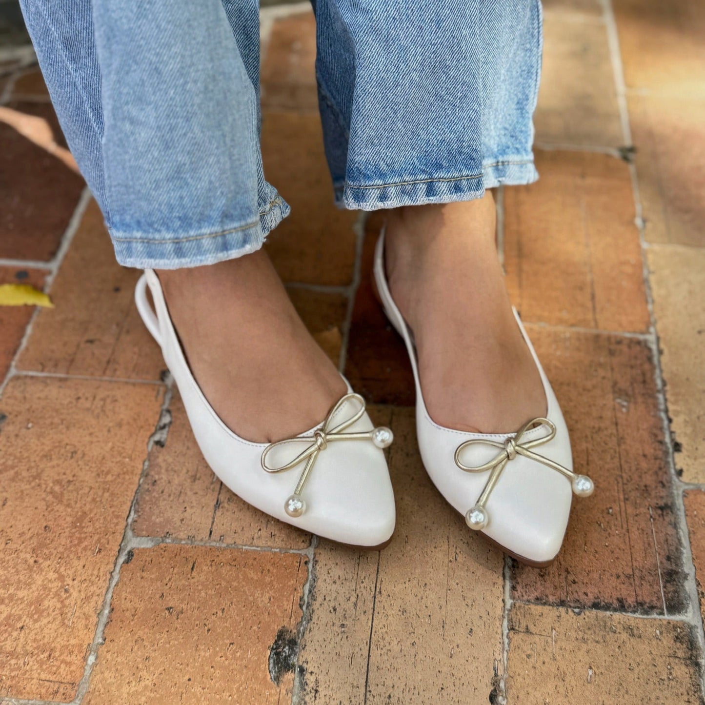 Ref. 597 Flats Mariposa